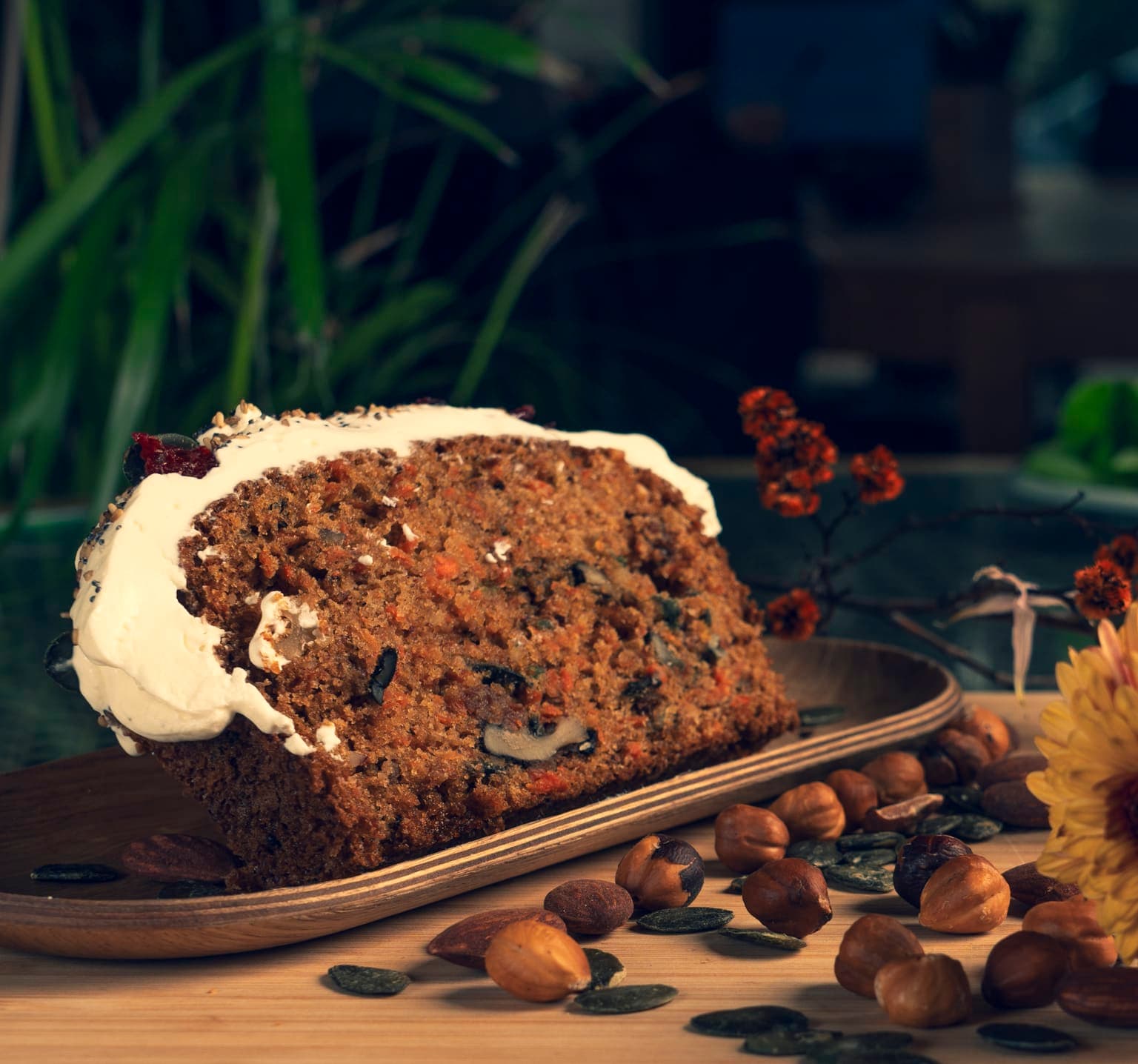 Part de tarte aux noix de pécan avec un boule de glace au café Kaï du WELLI chéri