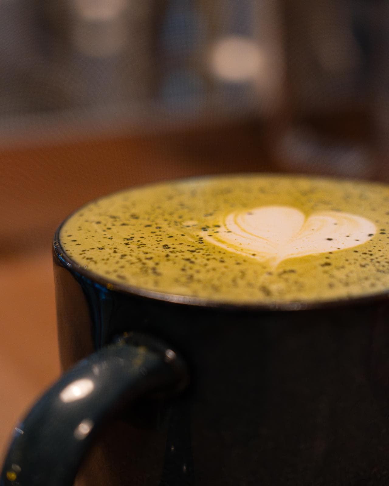 Latte art au café Kaï du WELLI chéri